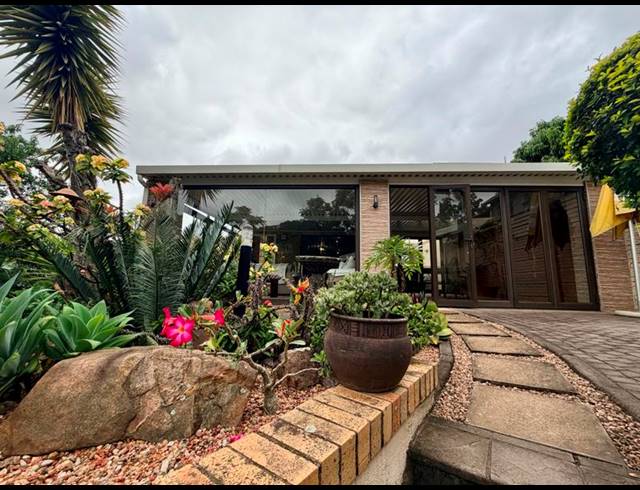 3 BEDROOM HOUSE FOR SALE IN RESERVOIR HILLS